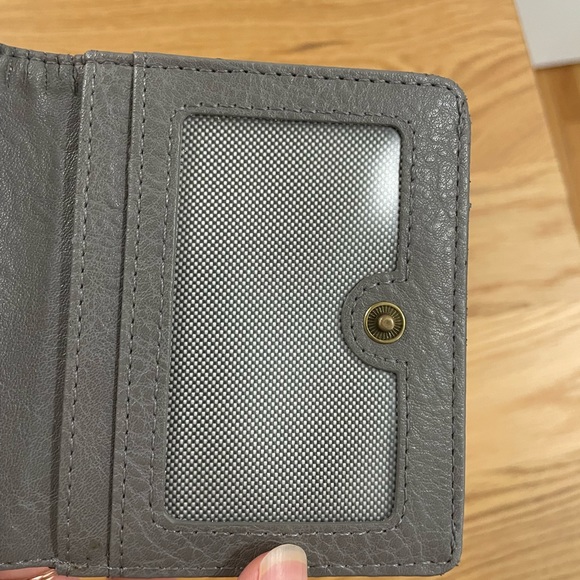 Fossil Logan Grey Leather RFID-Blocking Mini Multifunction Bifold Wallet - Picture 6 of 9